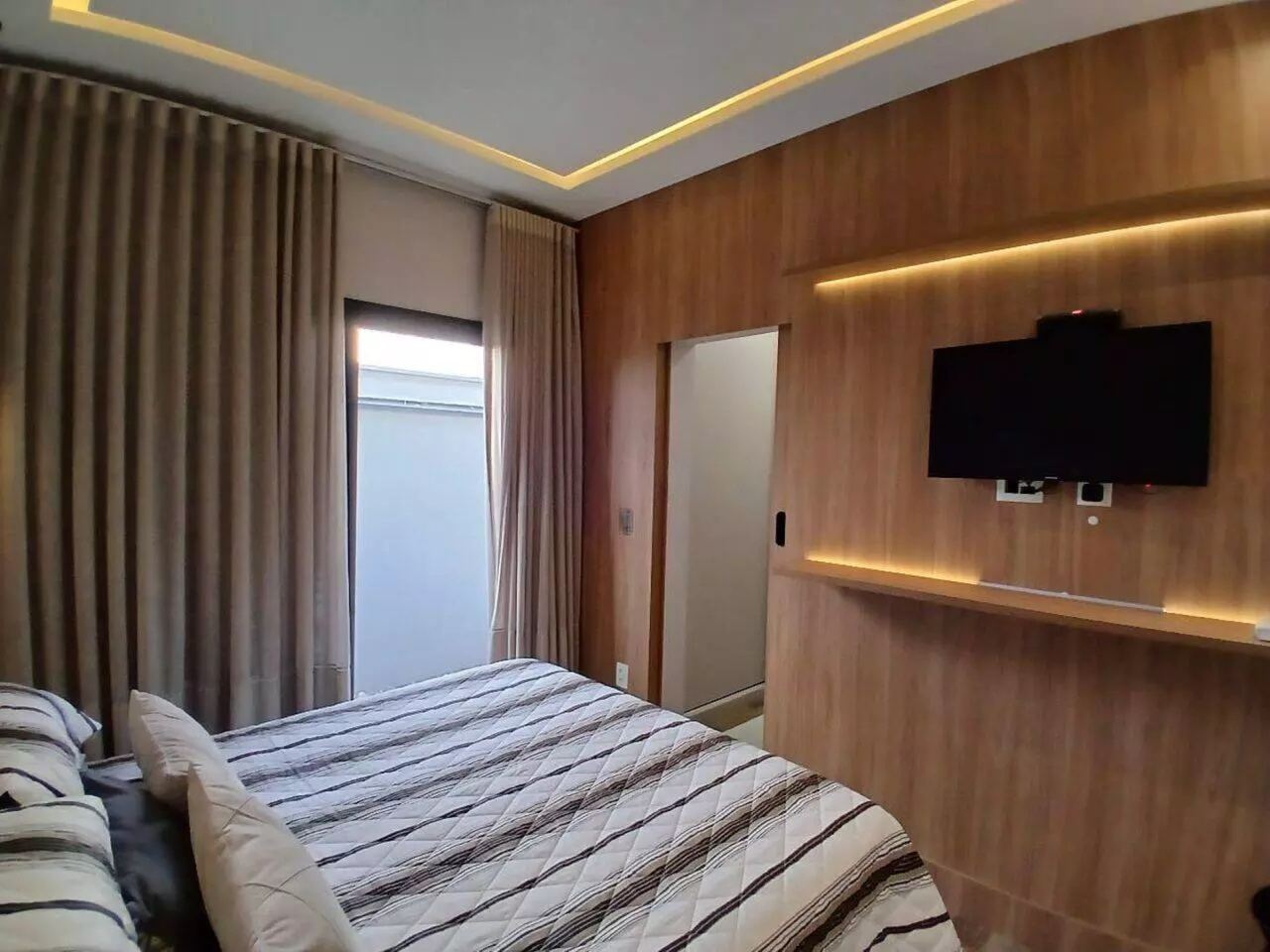 ImageStudio_watermarkRemover_8