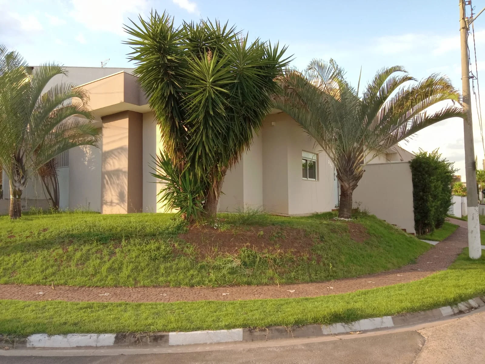 PHOTO-2025-11-25-19-41-07(4)